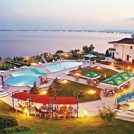 Holiday Apartment In Riviera Complex Sveti Vlas Esterno foto