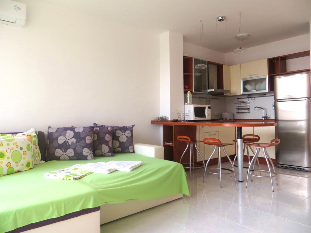 Holiday Apartment In Riviera Complex Sveti Vlas Camera foto