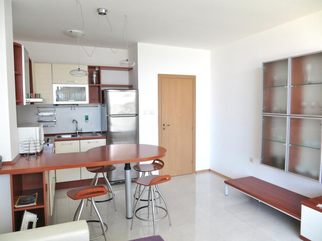 Holiday Apartment In Riviera Complex Sveti Vlas Camera foto